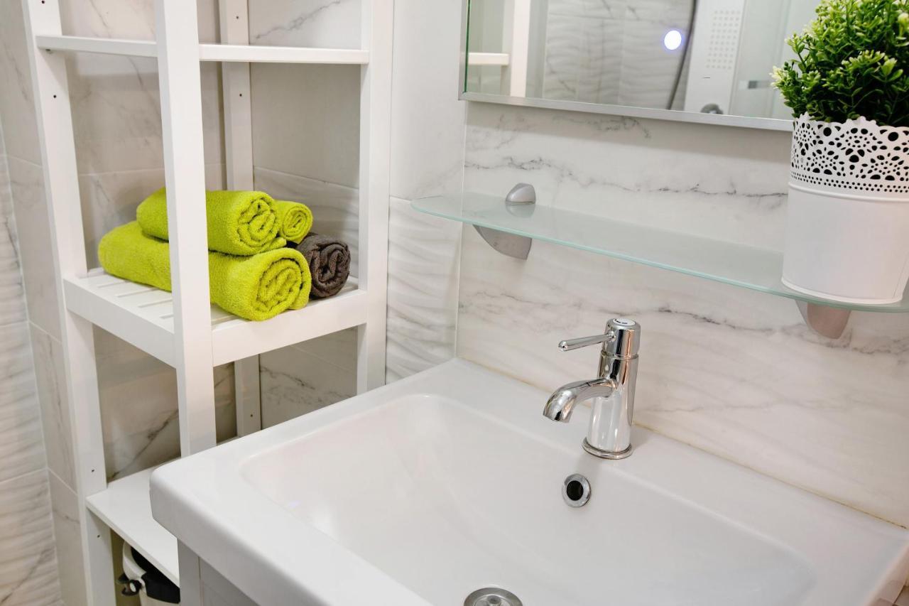 Seaview Studio Apartment Canteras Las Palmas de Gran Canaria Exterior foto